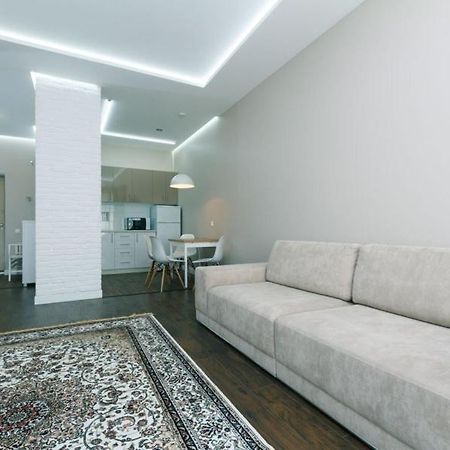 Квартира На Улице Деловая Kiev Exterior foto